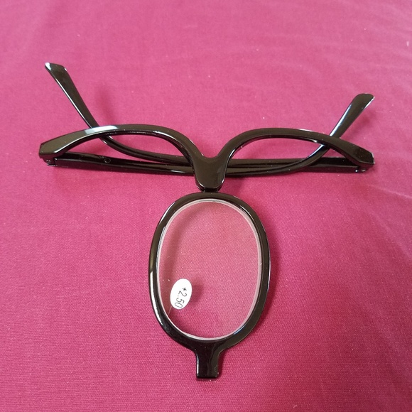 NIP Magnifying Make Up Application Glasses - Picture 2 of 4